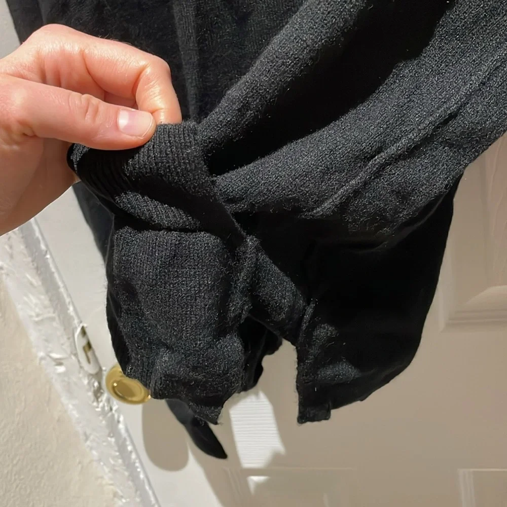 Cashmere sweater - Picture 6 of 12